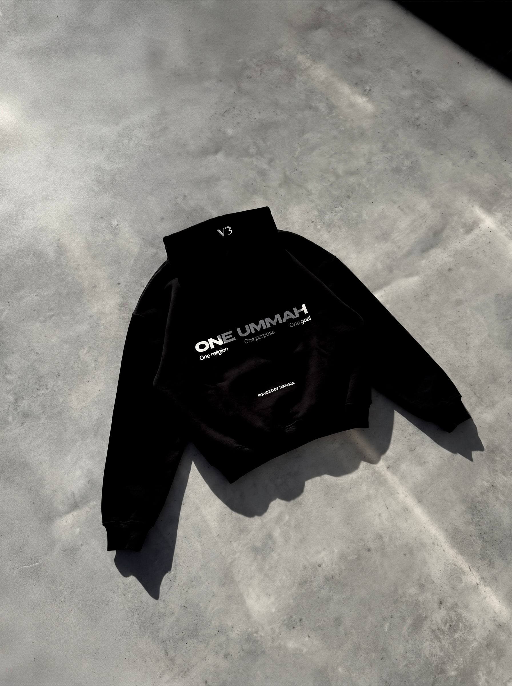 ONE UMMAH ZIP HOODIE